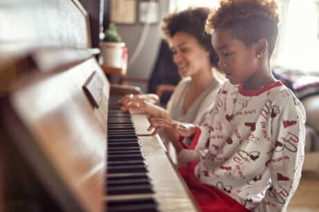 cours de piano pour enfants en ligne unizic